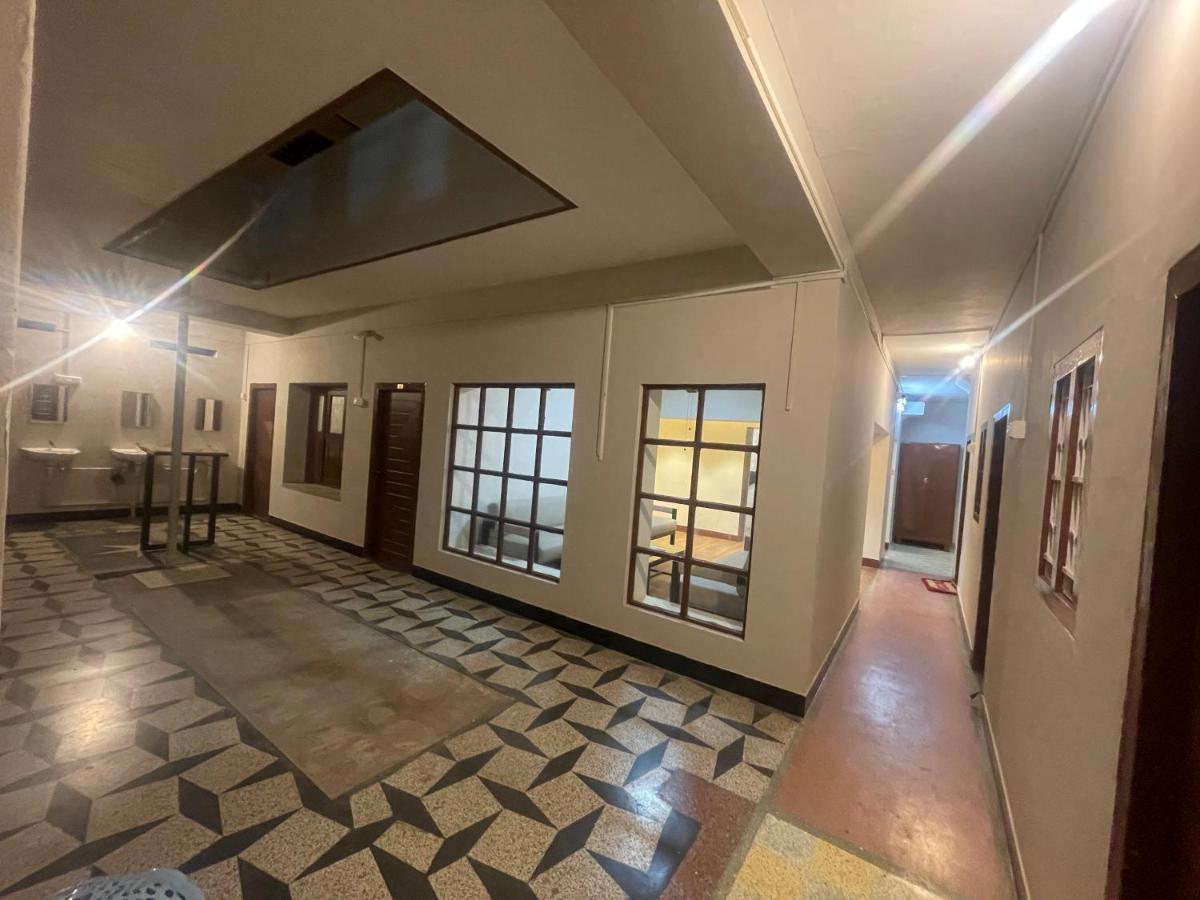 Sj Grand Hotel Coimbatore Ngoại thất bức ảnh